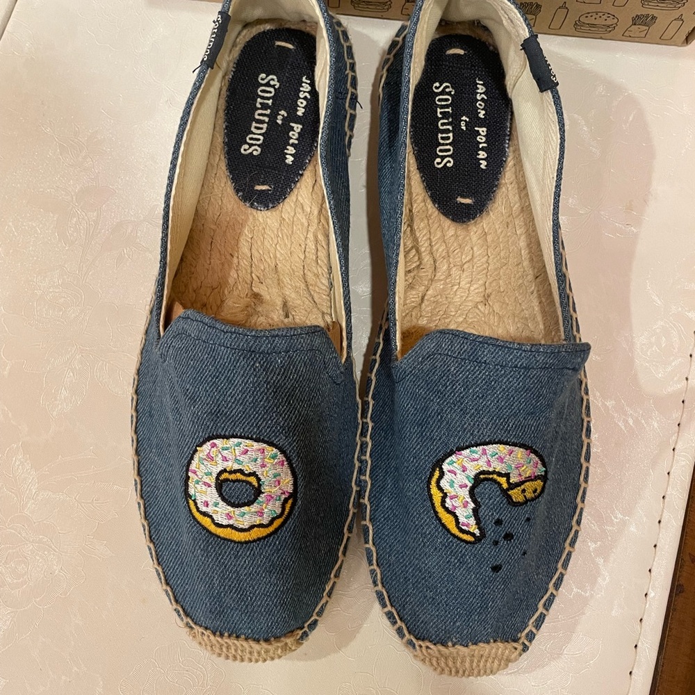 Soludos Donut Vintage Denim Outdoor Smoking Slipper size 8